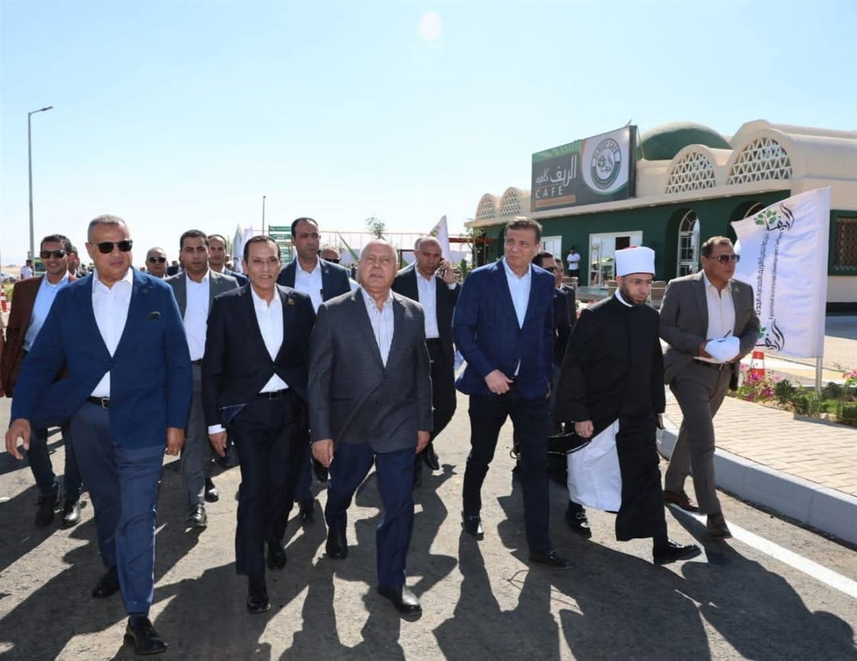 افتتاح المنطقة الإدارية والخدمية بمدينة الطور