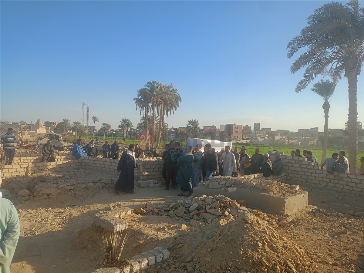 قرية الفرق بالفيوم تودع الشيخ نادي زيدان مؤذن مسجد السيدة زينب