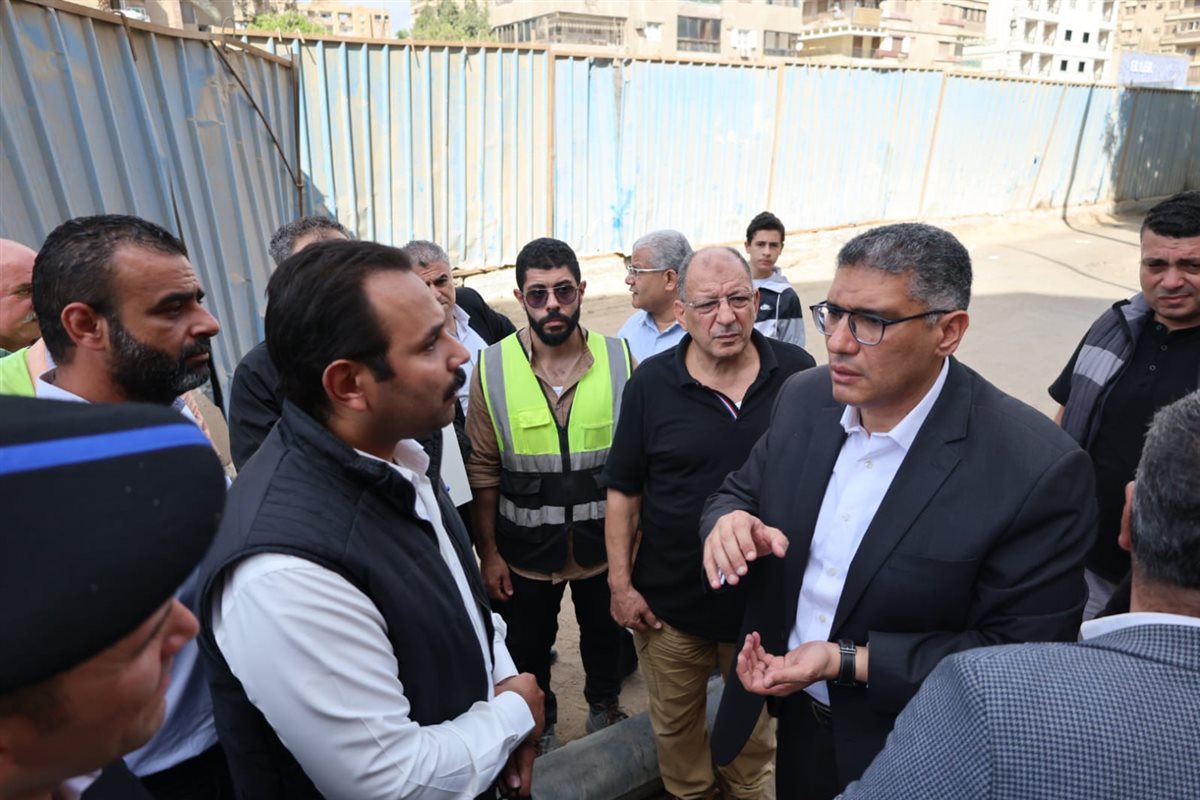 محافظ الجيزة يتفقد المسارات البديلة لمواقع أعمال مترو الهرم