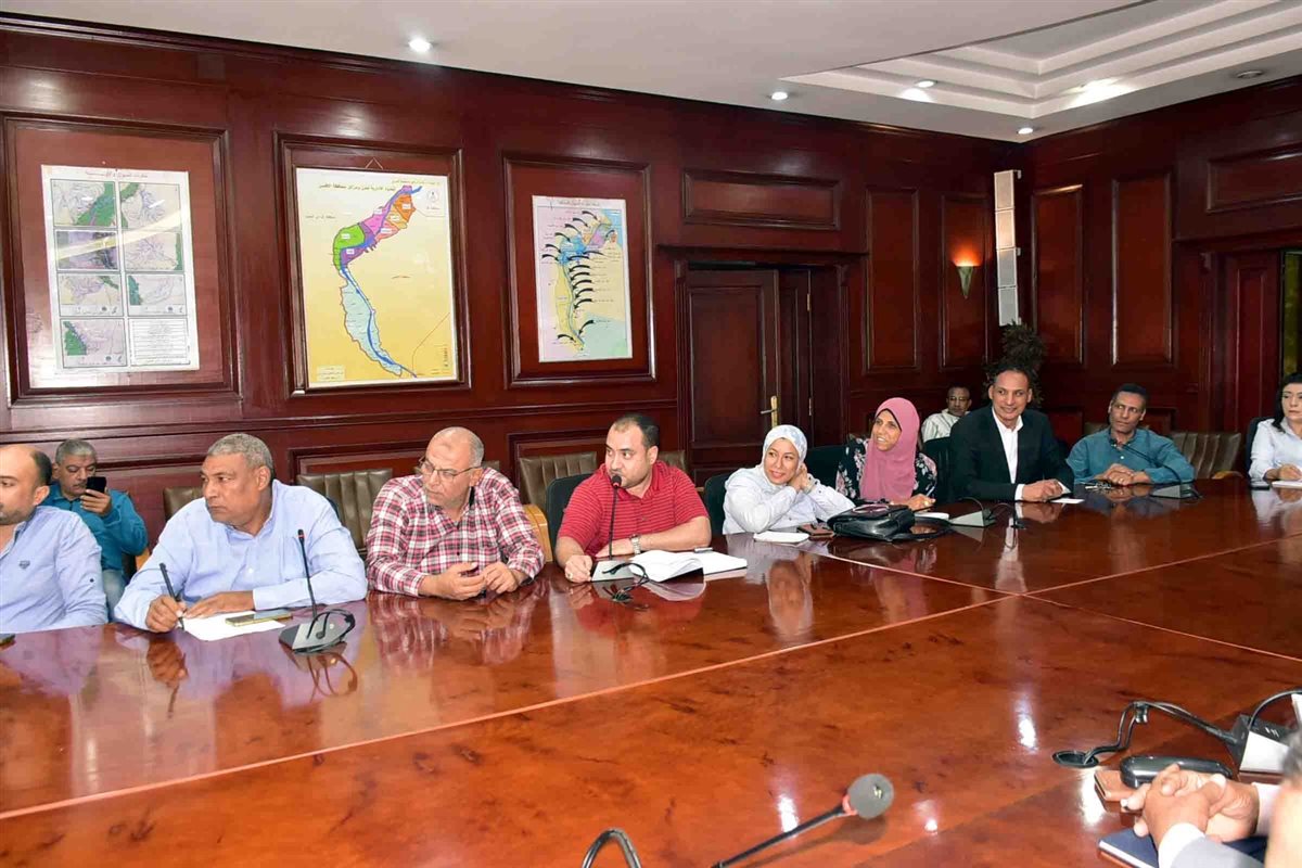 اجتماع لاستعدادات احتفال الأقصر بعيدها القومي 