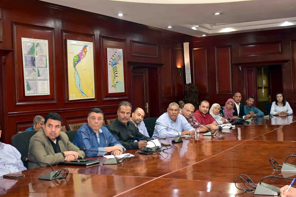 اجتماع لاستعدادات احتفال الأقصر بعيدها القومي 