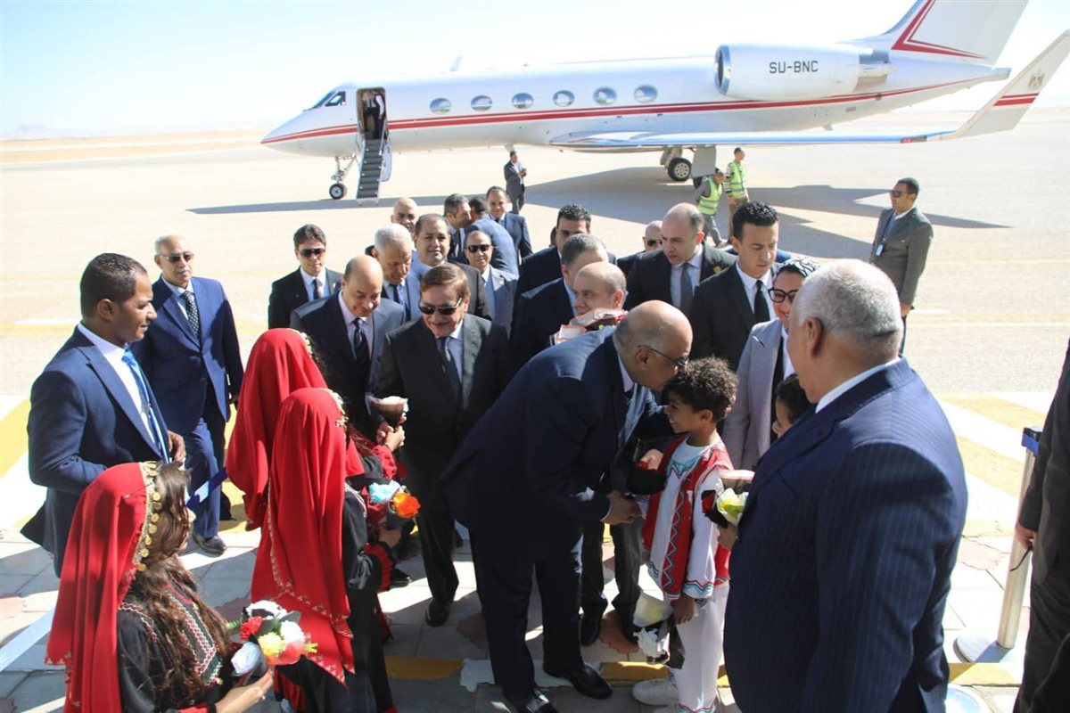 وزير العدل يصل الوادى الجديد