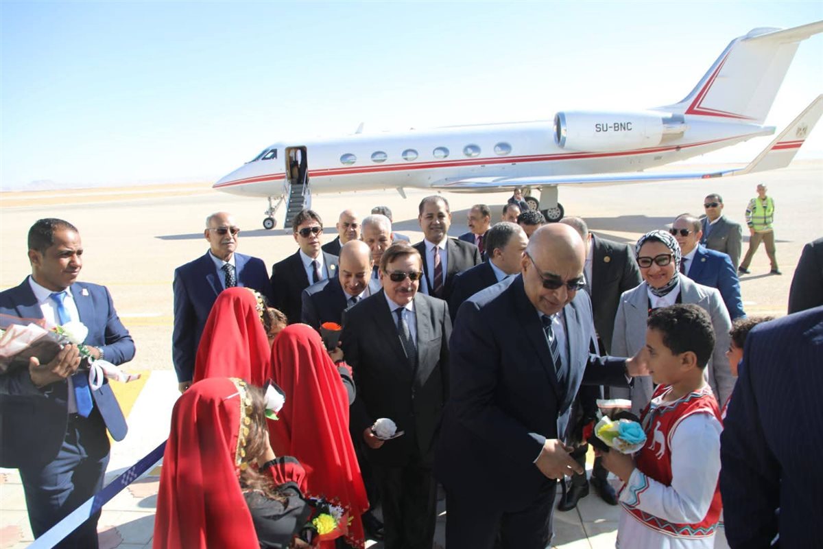 وزير العدل يصل الوادى الجديد