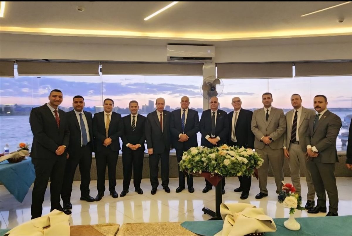 قائمة العادلي أثناء زيارة نادي قضاة سوهاج  وقنا استعدادا للانتخابات