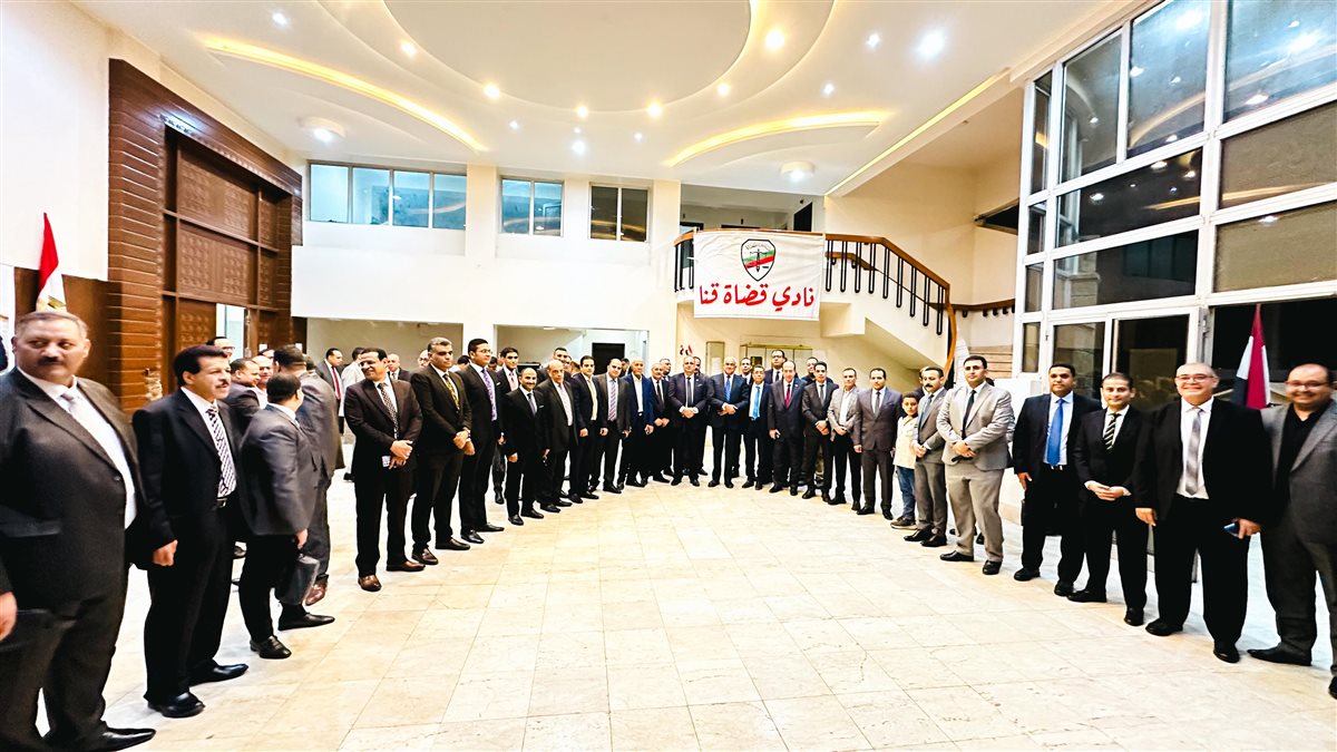 قائمة العادلي أثناء زيارة نادي قضاة سوهاج  وقنا استعدادا للانتخابات