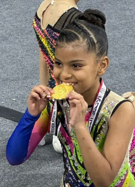 بطلات الأقصر الصغار يحصدن الذهب 