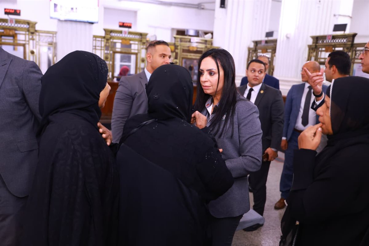 وزيرة التضامن تزور المقر الرئيسي لبنك ناصر