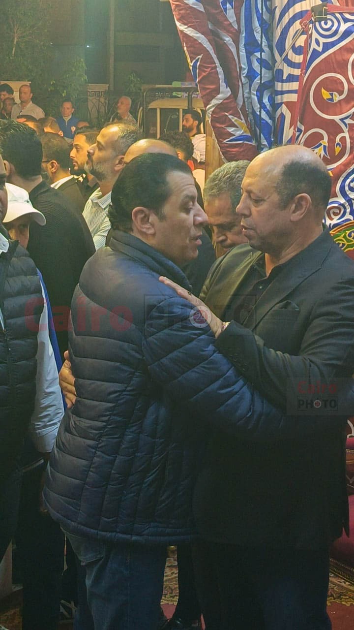 أحمد فهمي ومصطفى كامل يقدمان واجب العزاء في الكابتن محمد صبري بالحامدية الشاذلية