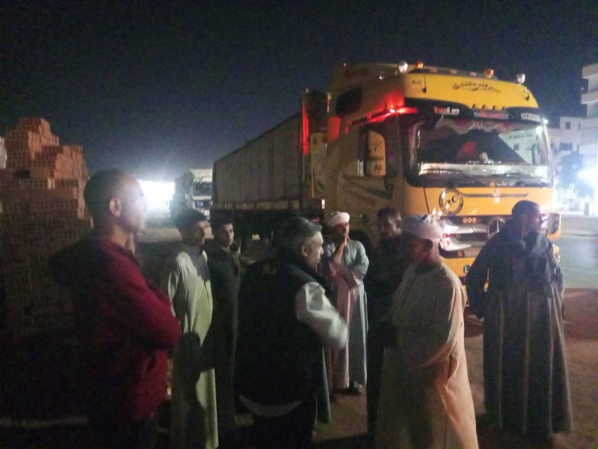 رئيس حي جنوب الغردقة أثناء الحملة