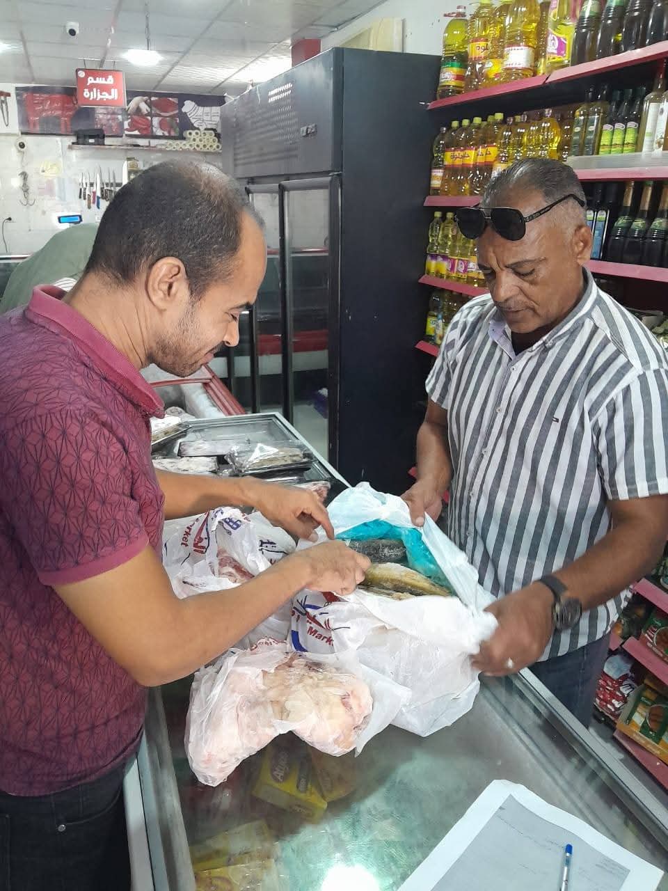 جانب من الحملة علي الأسواق 