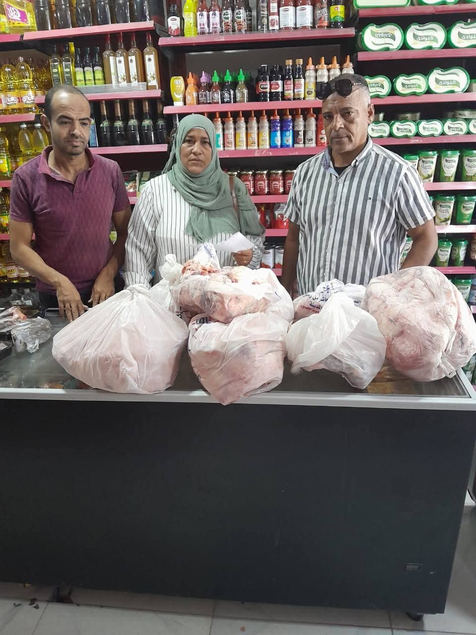 جانب من الحملة علي الأسواق 