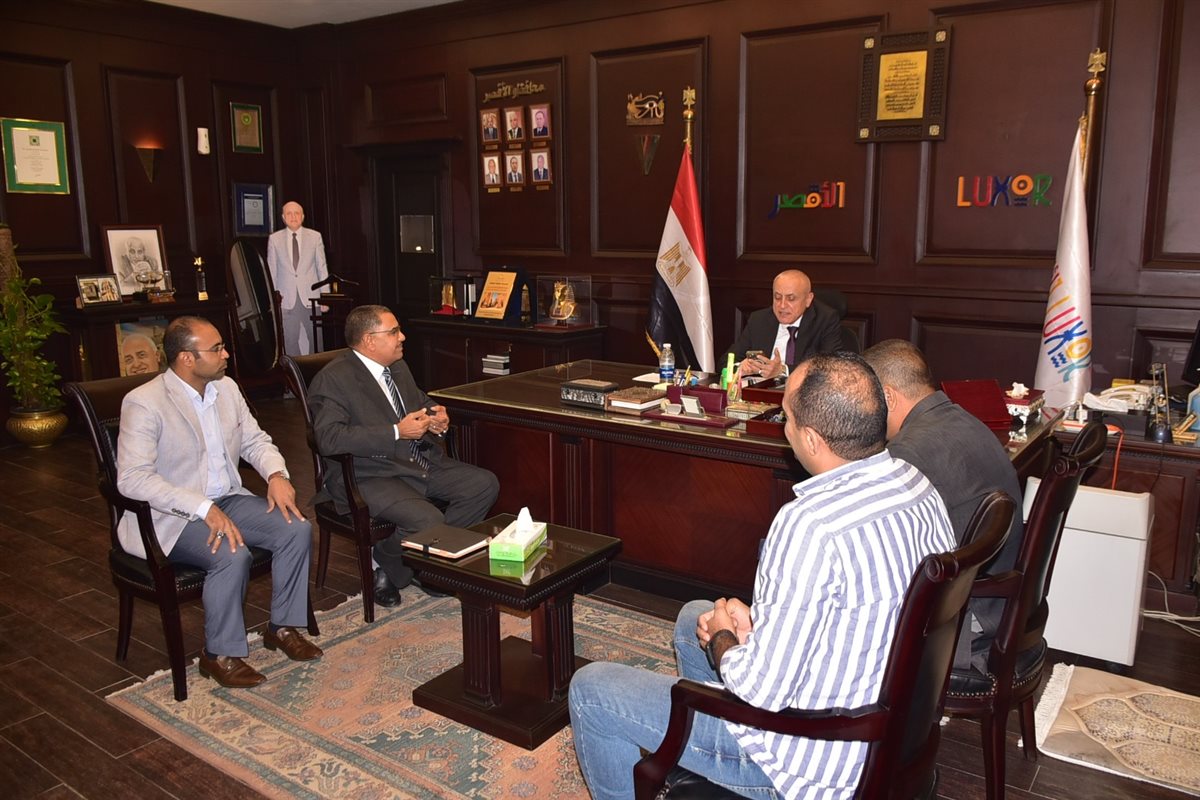 محافظ الأقصر يستقبل رئيس شركة المياه الجديد 