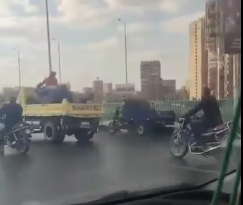 جانب من مطاردة السيارت للتروسيكل أعلى الطريق الدائري 