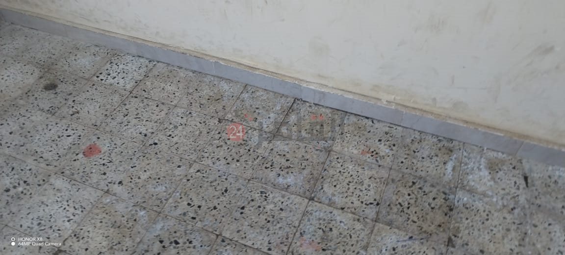  أولياء الأمور يحتجون أمام مدرسة الأبطال المتميزة بالشروق بسبب مشاكل المباني الجديدة