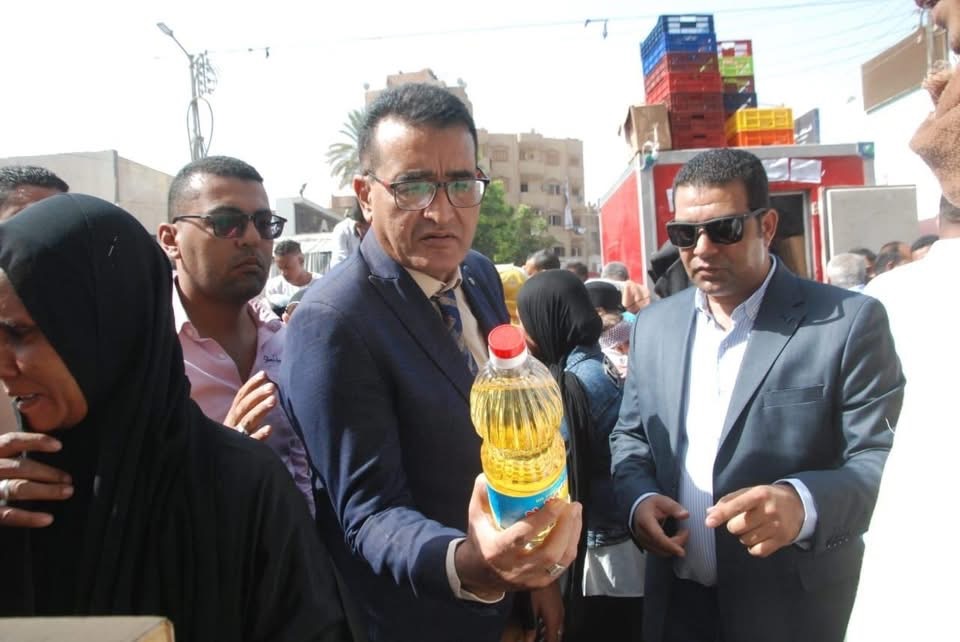 افتتاح سوق اليوم الواحد بإسنا 