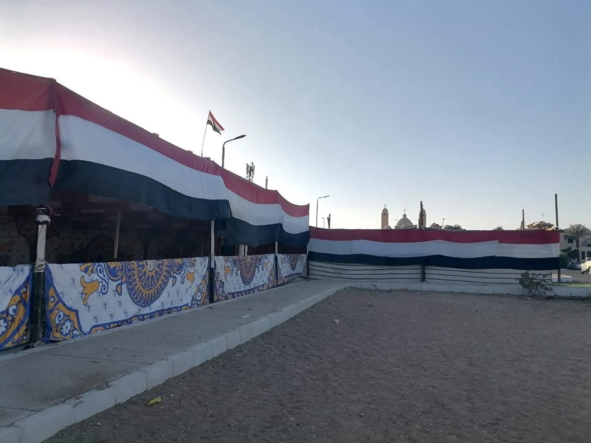 محافظ جنوب سيناء يؤكد جاهزية اللجان الانتخابية 