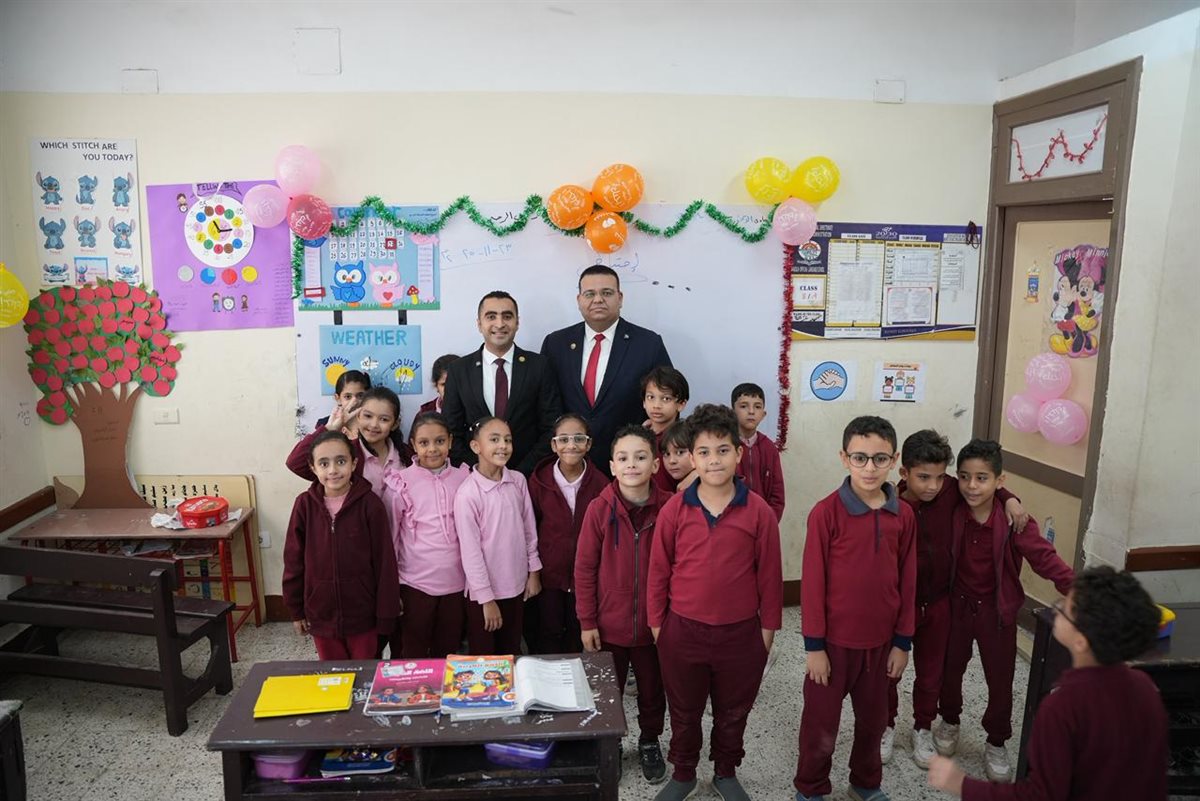 وفد من النيابة العامة يرافق الطفلة حور ضحية التنمر