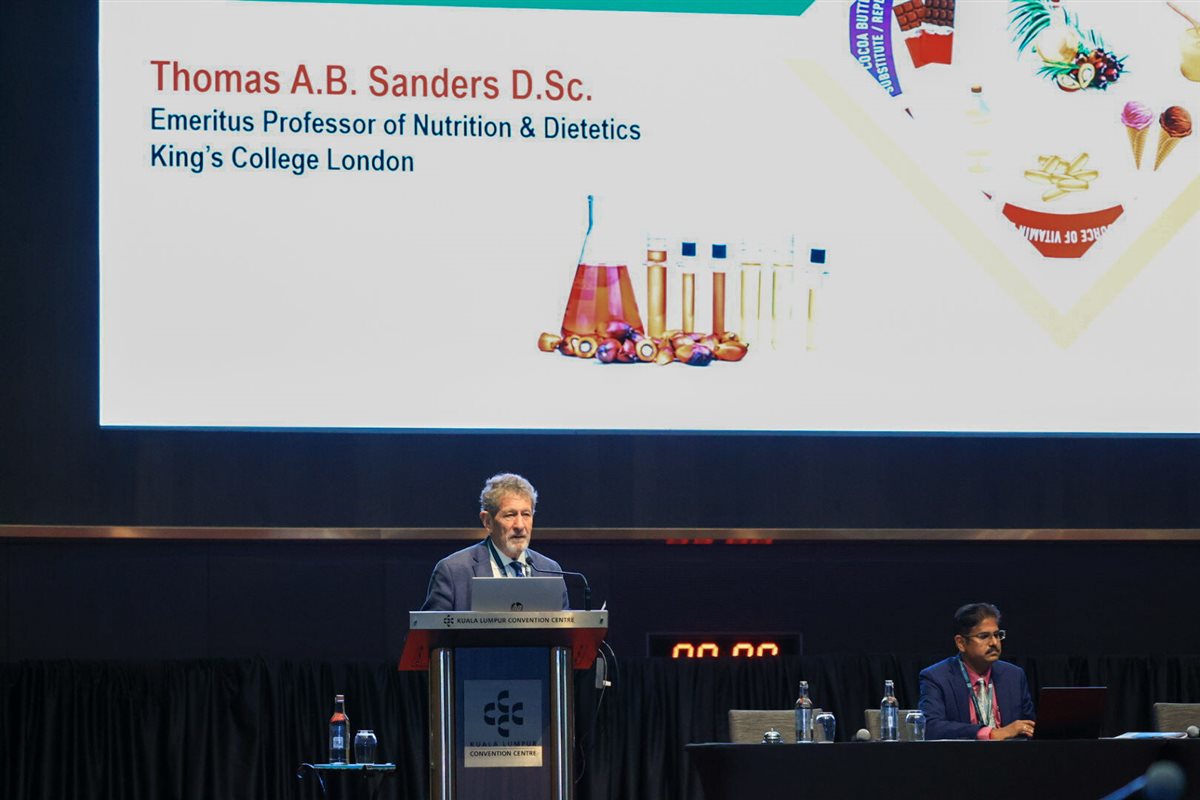 مؤتمر تحت رعاية وزارة الزراعة والسلع MPOS  وندوة التغذية بالتعاون مع MPOC  نوفمبر 2025 قاعة المؤتمرات 