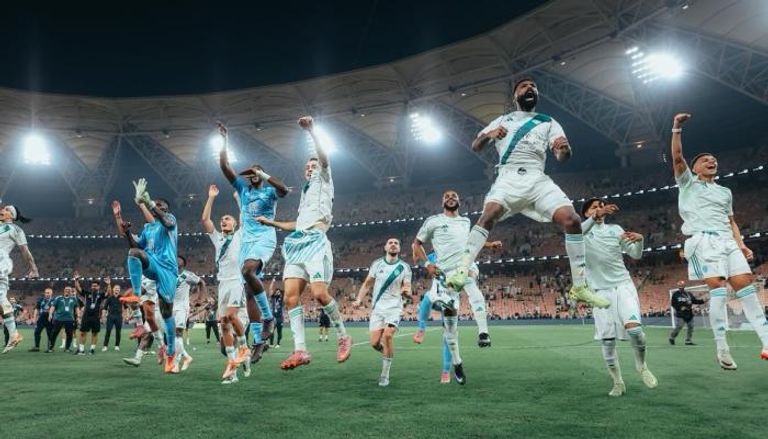 موعد مشاهدة مباراة الأهلي السعودي ضد الشارقة الإماراتي