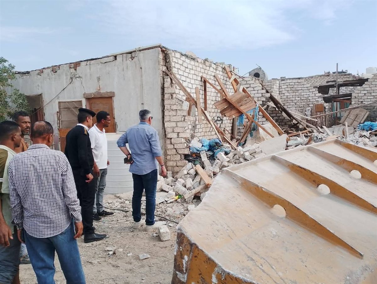 إزالة تعديات على أراضى الدولة بالغردقة 