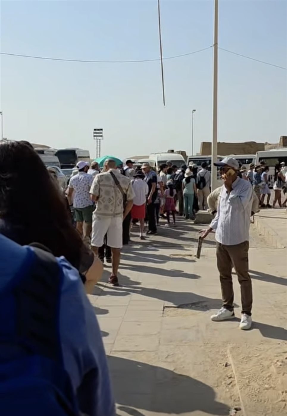 طوابير للسائحين بحتشبسوت 