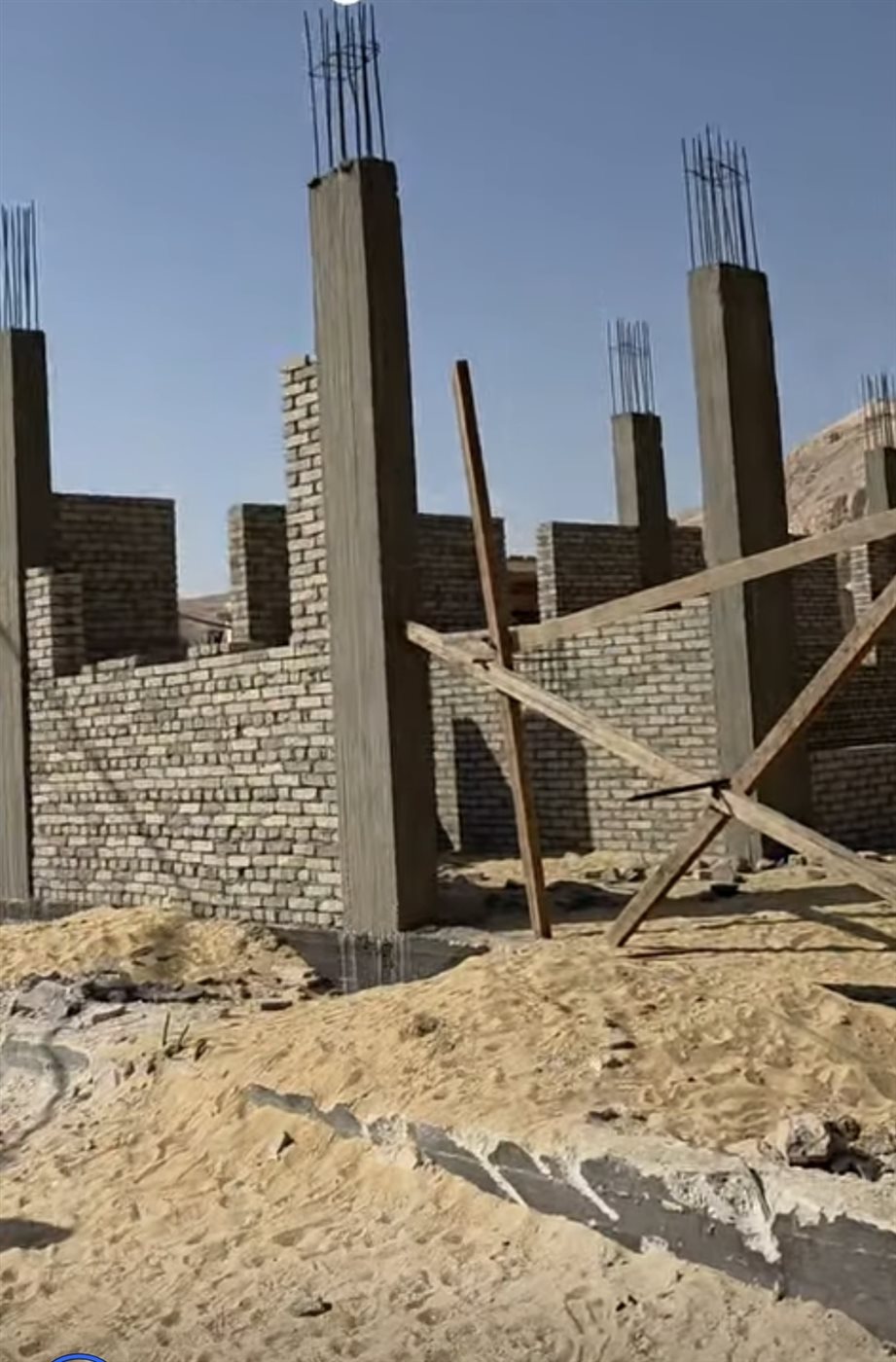 المبنى الجديد 