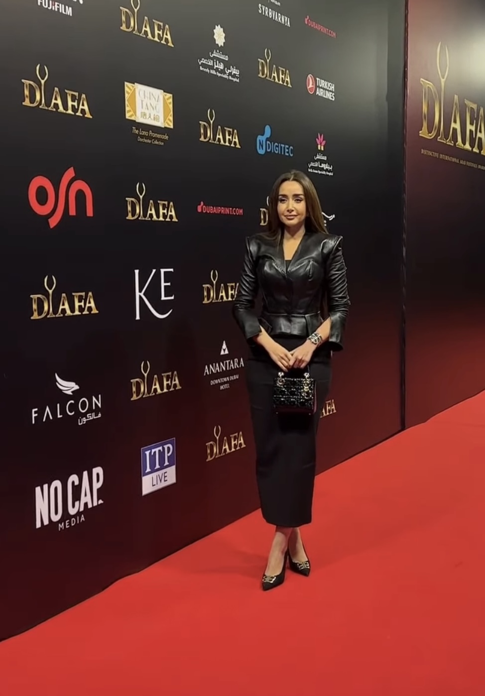 توافد نجوم الفن على ريد كاربت مهرجان ضيافة