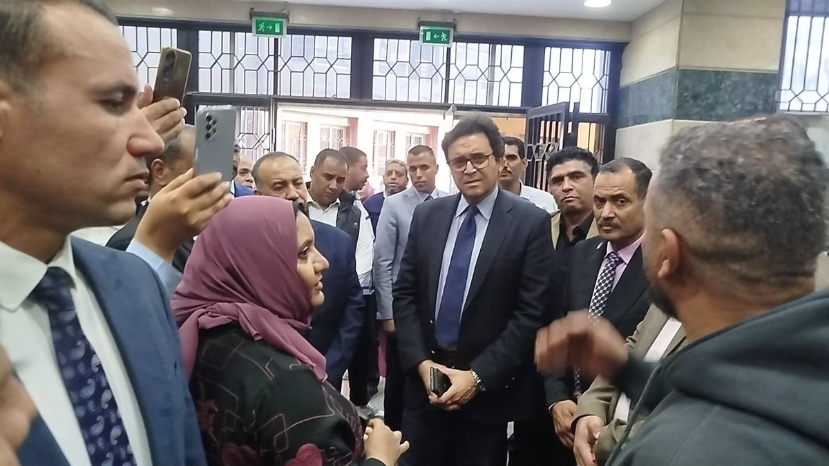 وزير الثقافة يتفقد المنشآت الثقافية بأسيوط