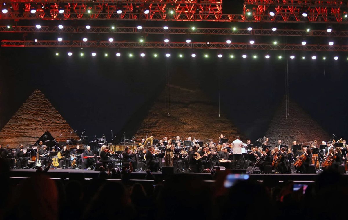 مهرجان صدى الأهرامات