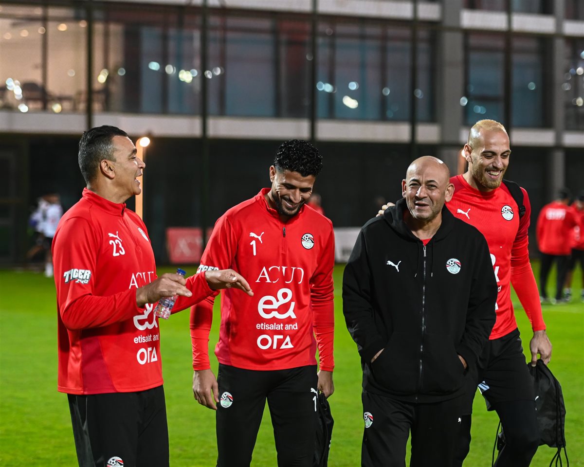 الحضري رفقة مسعد عوض ومحمد بسام