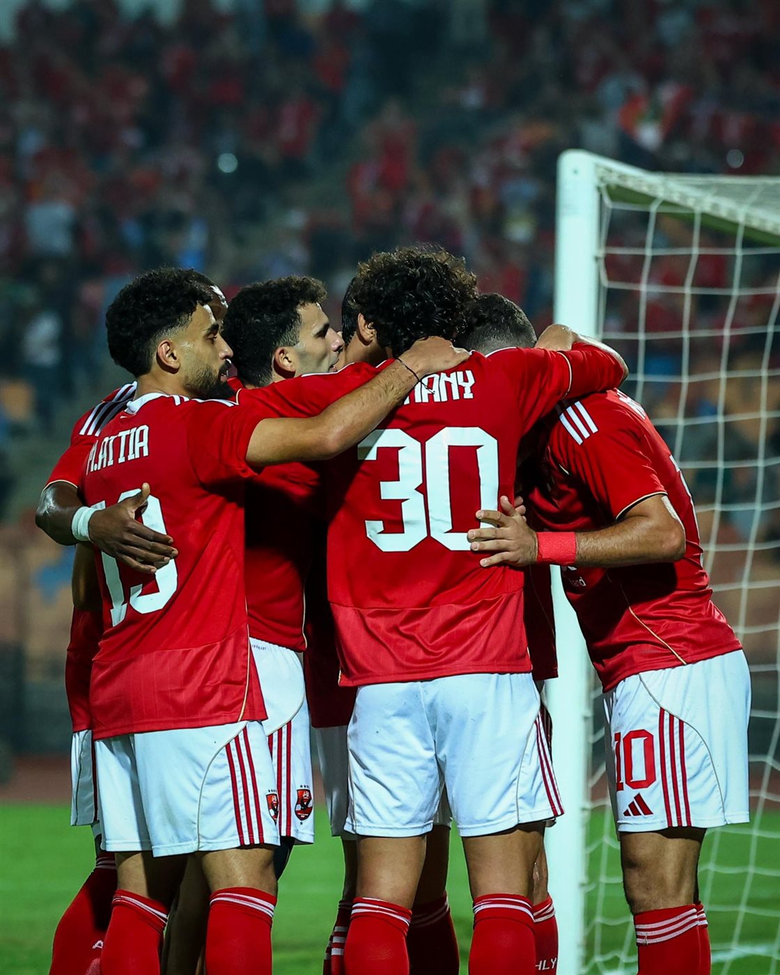 أين يمكنني مشاهدة مباراة الأهلي ضد الجيش الملكي بث مباشر؟