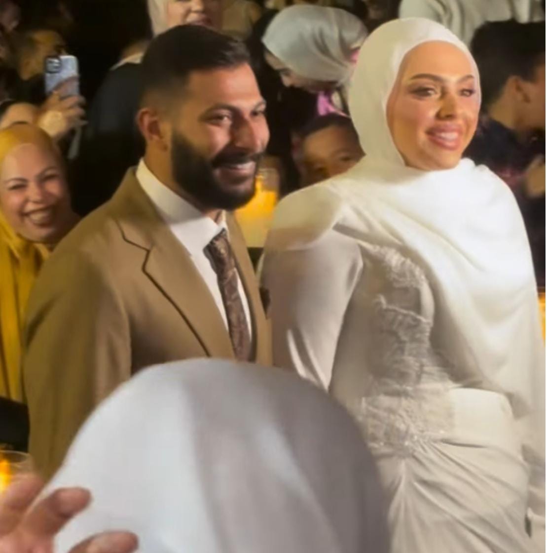 <strong>عقد قران ابنة محمد هنيدي</strong>