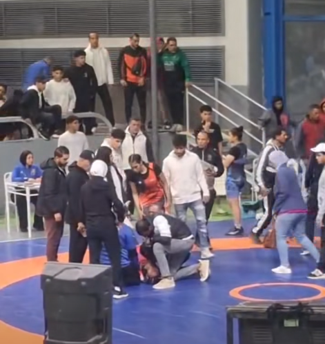 إصابة لاعبة المصارعة