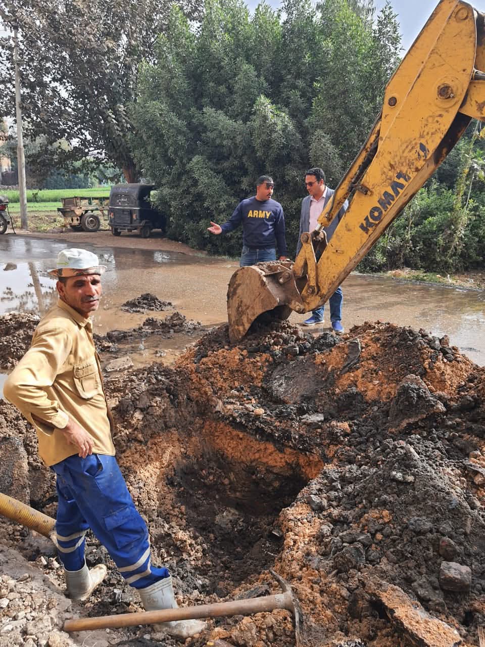 كسر خط مياه في المنوفية