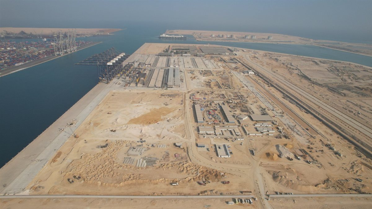 مشروع استكمال وتطوير ميناء السخنة