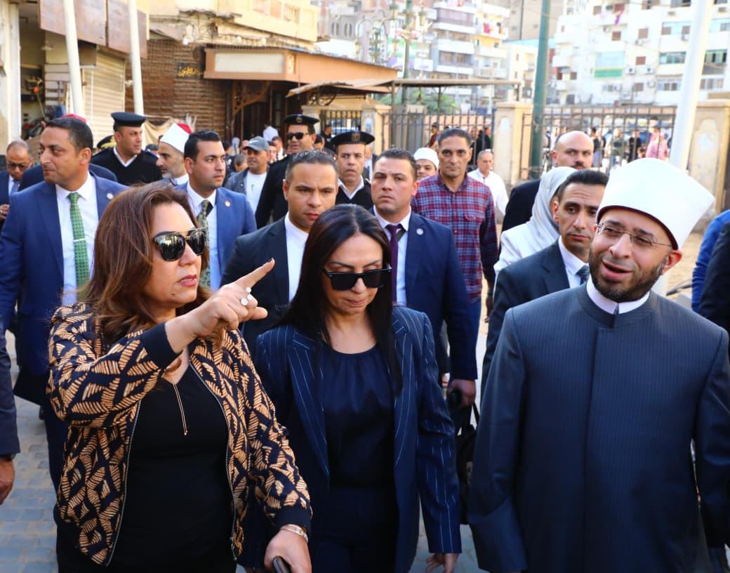 وزراء التضامن والتنمية المحلية والأوقاف ومحافظ الغربية يتفقدون أعمال تطوير محيط مسجد السيد البدوي