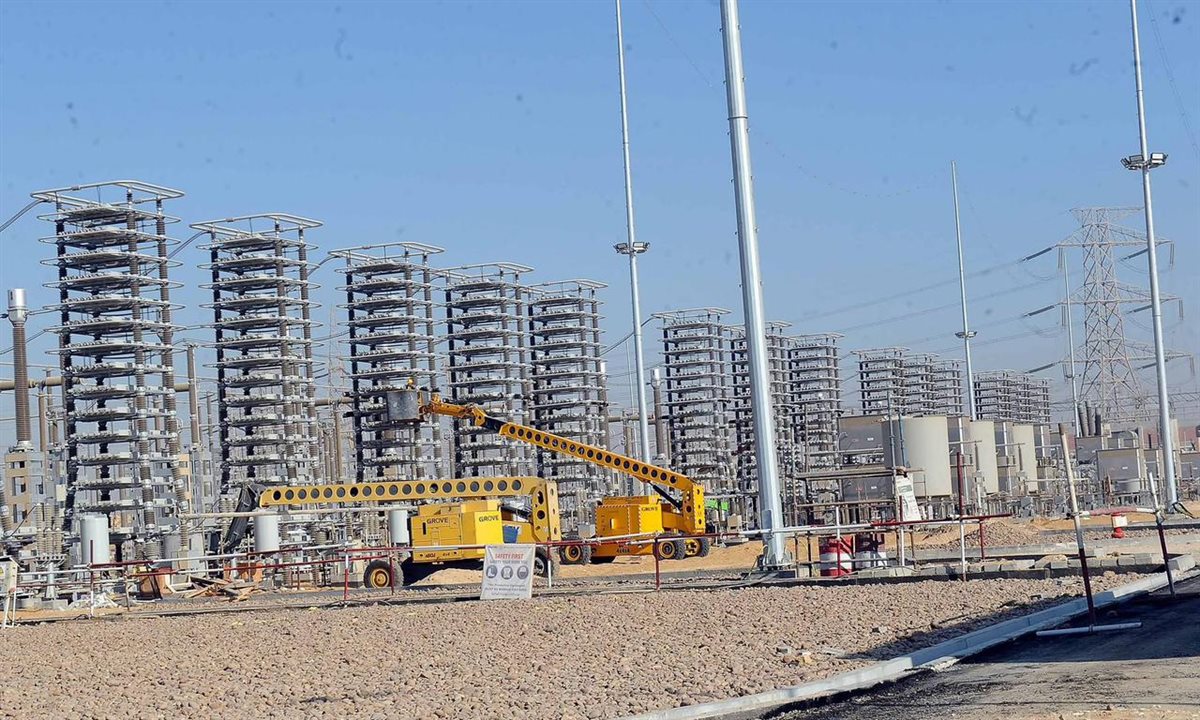 الربط الكهربائي بين مصر والسعودية لتبادل الطاقة