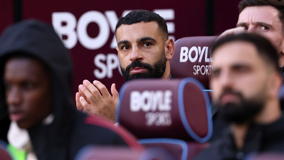 محمد صلاح على دكة بدلاء ليفربول