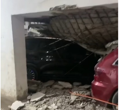 جانب من الانهيار