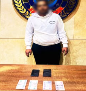 القبض علي شخصين لاستخدامهما تطبيق هاتفي في إعلان ممارسة الرذيلة 