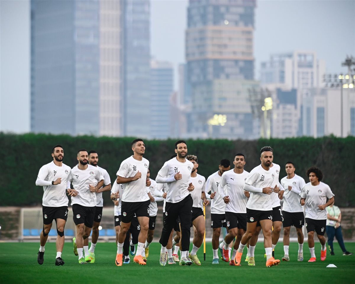 أحمد عاطف في مران منتخب كأس العرب (3)