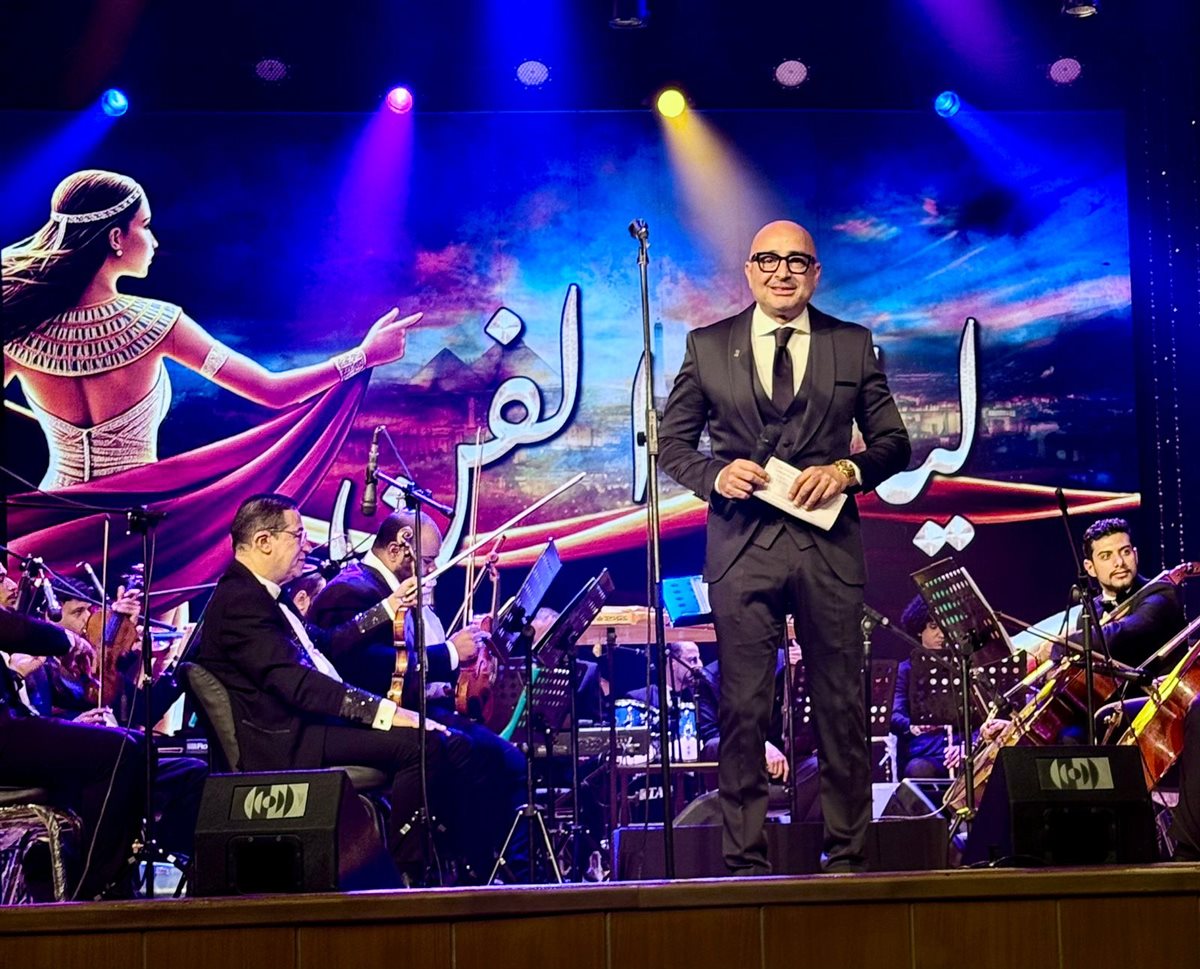 لقطات لـ الإعلامي سعيد جميل من تقديمه حفل افتتاح قصر ثقافة الغردقة