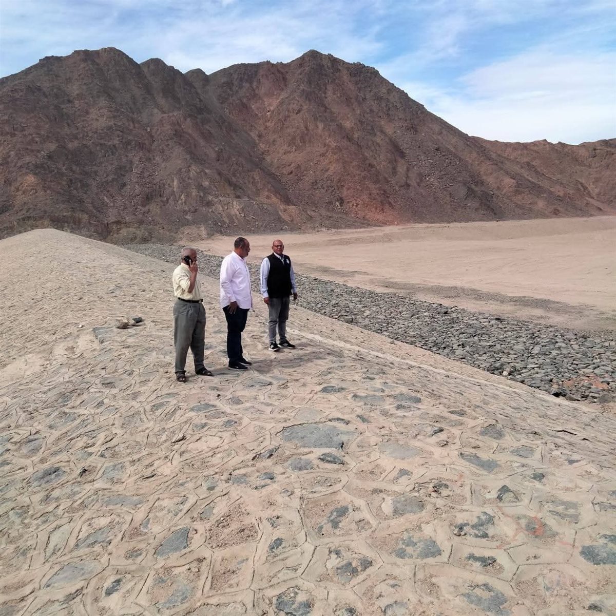 لمواجهة الأمطار والسيول.. رفع درجة الاستعداد القصوى بسفاجا 