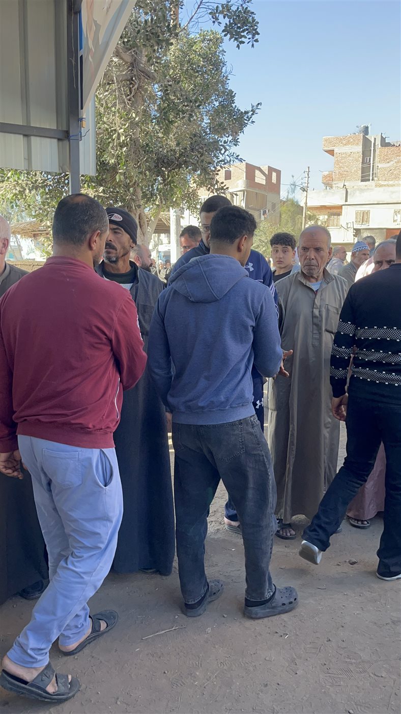 تشييع جنازة الأب والابن ضحايا حريق سوق الخواجات بالمنصورة