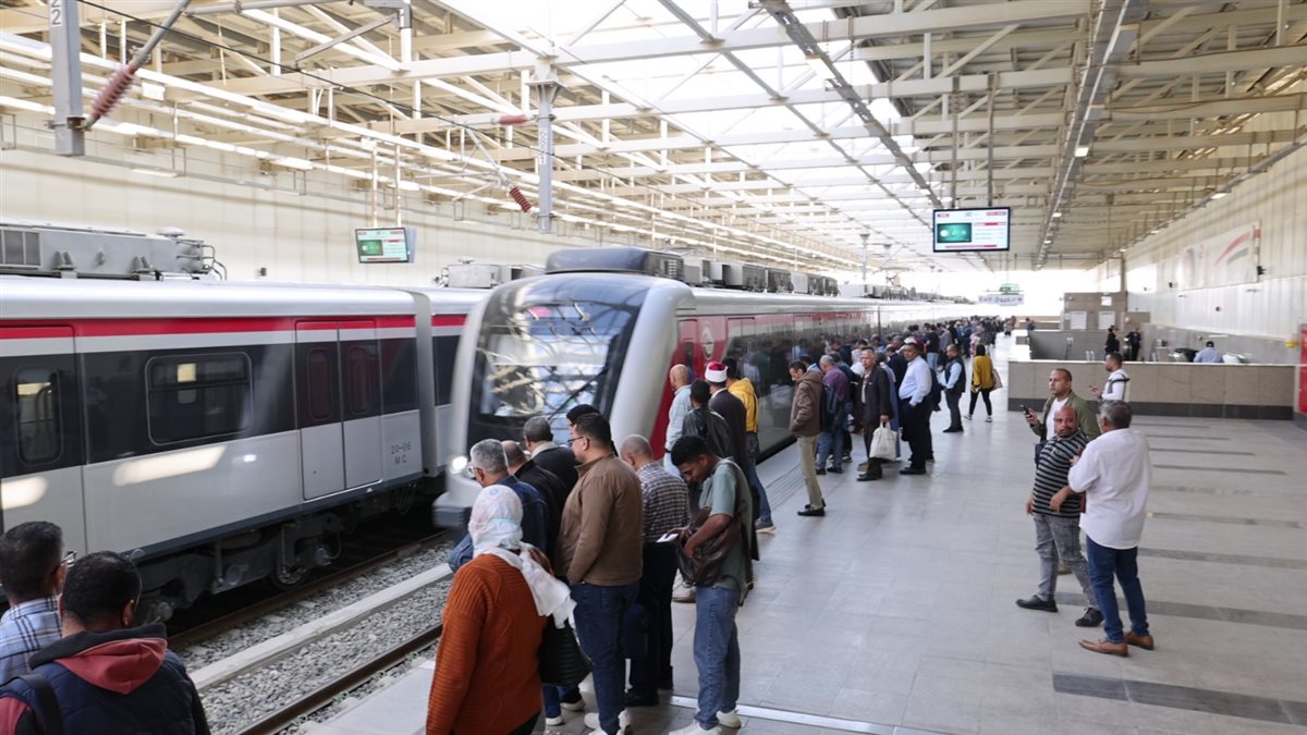 القطار الكهربائي الخفيف