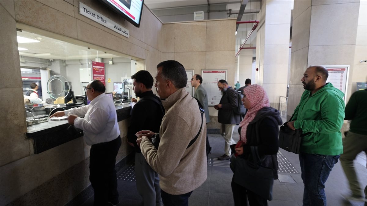 القطار الكهربائي الخفيف