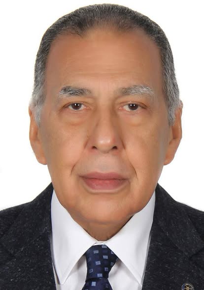 الاتحاد العالمي لجراحات المخ والأعصاب يمنح عميد طب الأزهر الأسبق شهادة المساهمة الحياتية المتميزة خلال مؤتمره في دبي