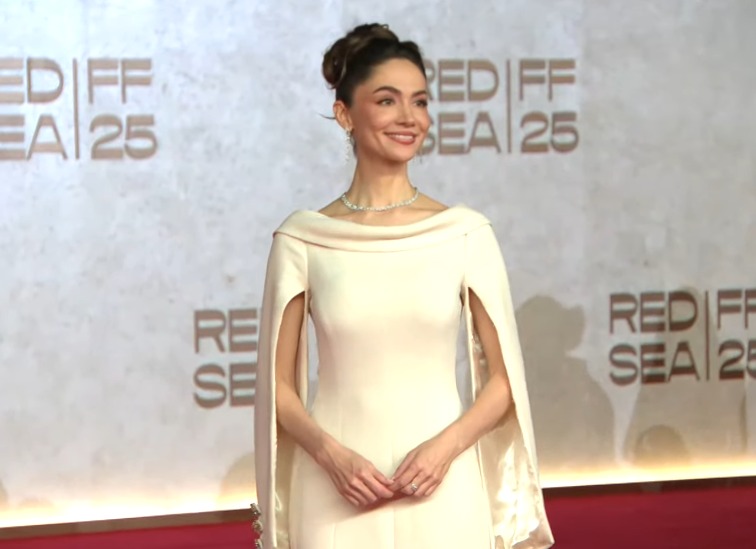 فين ديزل ومحمد كريم وأمير المصري أبرزهم.. نجوم هوليود على ريد كاربت مهرجان البحر الأحمر السينمائي| صور