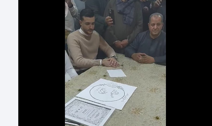 بحضور وكيل الأزهر والمفتي.. الدكتور أتى خضر رئيس قطاع مكتب الإمام الأكبر يحتفل بعقد قرآن نجلته