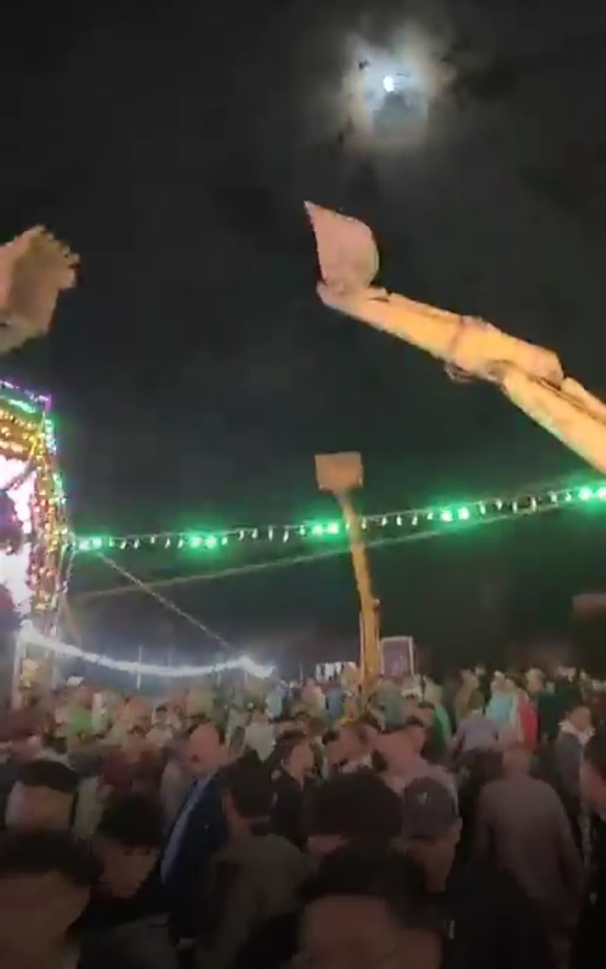 اللودارات ترقص في فرح شعبي بالمنوفية